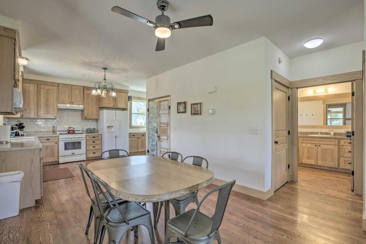 Idyllic Gem Screened Porch, Half Mi To River! 서모플리스 외부 사진